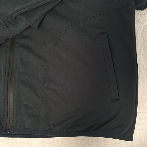 2(X)IST Lightweight Jacket - Picture 4 of 4